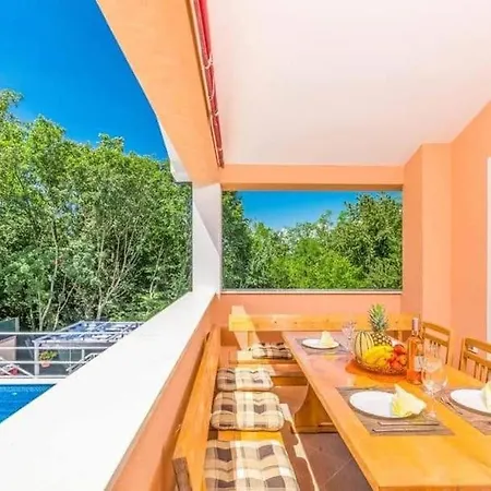 Ferienhaus Dina